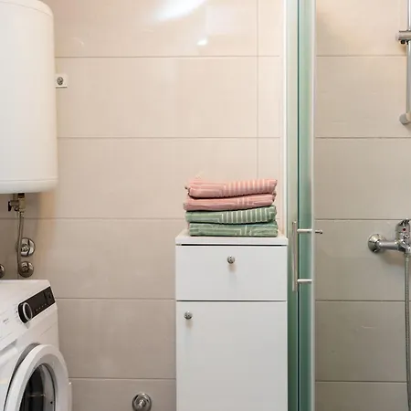 Katarina - Two-bedroom 4 Adults - Izme U Ribnjaka Street No 1 - #3 *